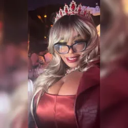Moet_Goddess