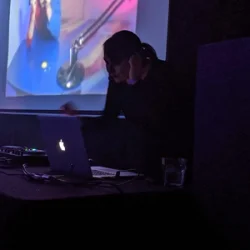DJSynthia