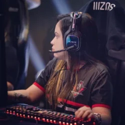 Suzi