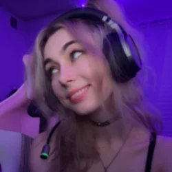 kierstennv