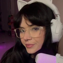 bettyplayz_